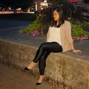 Meet your Posher, April